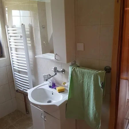 Pensiune Tri Srca 3*